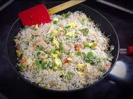 Unbelievably juicy, perfectly marinated strips of chicken in a deeply flavored fried rice that's a little salty, yet spicy with pops of sweet. Chicken Fried Rice Restaurant Style Indian Style Homemade Easy Video Tutorial Youtube