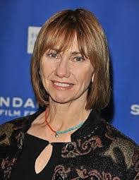 Amy Fields's Instagram, Twitter & Facebook