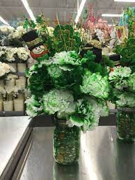 St Patrick S Day Floral Arrangement St Patricks Decorations St Patrick S Day Decorations St Patrick S Day Crafts