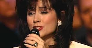 Candy hemphill christmas is an actress, known for gaither's pond (1997), the sweetest song i know (1995) and when all god's singers get home (1996). Candy Hemphill Christmas 2020