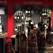 Bar à vin arty ou traditionnel, notre sélection de bars à vin à saint michel vous surprendra par la diversité des établissements proposés. 5 Classes Workshops In Odeon Saint Michel That You Shouldn T Miss