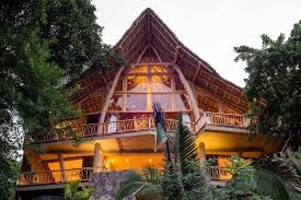 Originale Maison Location De Vacances Au Mexique Avec Une Belle Vue Et Architecture Originale Maison Dans Les Arbres Vacances Au Mexique Locations Vacances