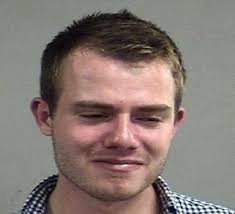 Police say evicted bar patron was persistent in trying to get back inside