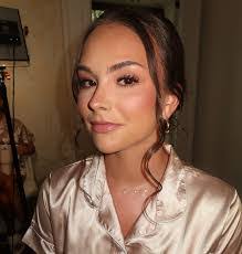 Katelyn Minton's Instagram, Twitter & Facebook