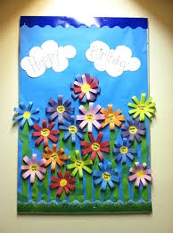 Birthday Bulletin Board Ideas For Kindergarten Happy Birthday Board Geburtstagskalender Geburtstagskalender Kindergarten Mutter Kind Turnen