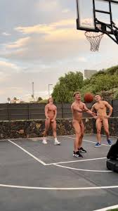 Nude basket ball - ThisVid.com