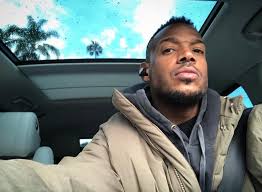 Marlon wayans's highest grossing movies have received a lot of accolades over the years, earning if you are a fan of marlon's humor or the wayans brothers in general, you may also enjoy our list of. Marlon Wayans Grosse Gewicht Alter Korperstatistik