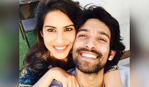 Vikrant massey is an indian film and tv actor. Vikrant Massey Confirms He Got Engaged To Girlfriend Sheetal Thakur In Private Roka Ceremony Entertainment News Hindustan Times