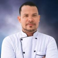 300+ "Efren De" profiles