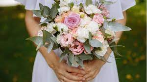 Sind schützen heiratswillig, steinböcke zu voreilig und wie ausgefallen oder traditionell bevorzugen es die zwölf tierkreiszeichen bei der trauung? Wann Heiraten Bist Du Bereit Fur Die Hochzeit Brigitte De