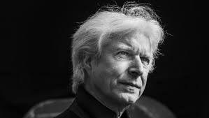 He is known for the songs welterusten meneer de president (1966). Noem Mij Maar Gewoon Zanger De Volkskrant