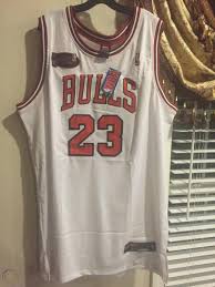 The 1998 finals garnered the highest nielsen tv rating in nba history at 18.7, and even surpassed the nielsen ratings for the 1998 world series, making it the first time the nba had a higher rating in. Michael Jordan 1998 Nba Finals Chicago Bulls Authentic Nike Game Jersey Sz 52 1749121714