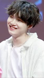 Gleichzeitig ist er auch der zweitälteste member dieser . I Am Currently Obsessed With Min Yoongi Suga From Bts How Do I Get Rid Of That Obsession Quora