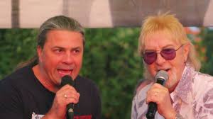 John lawton — love's light shining 03:59. John Lawton And Btr Stealin Live 2019 Youtube