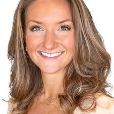 Kaelyn Davis's Instagram, Twitter & Facebook