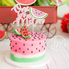 1 756 Likes 37 Comments Stephanie Perez Bakedwithlove On Instagram Absolutely In Watermelon Birthday Parties Watermelon Cake Birthday Fruit Birthday