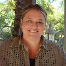 Laura Wingard's Instagram, Twitter & Facebook