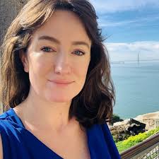 Lorraine Breen's Instagram, Twitter & Facebook