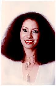 Cantora Clara Nunes Guerreira