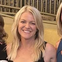 Ashley Metcalf's Instagram, Twitter & Facebook