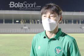 Pertandingan indonesia vs thailand akan berlangsung di dubai, uni emirat arab, pada kamis (3/6/2021) pukul 23.45 wib. Pengakuan Shin Tae Yong Soal Telepon Dari Park Hang Seo Sebelum Laga Timnas Indonesia Vs Thailand Bolasport Com