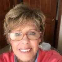 Lisa Pentz's Instagram, Twitter & Facebook