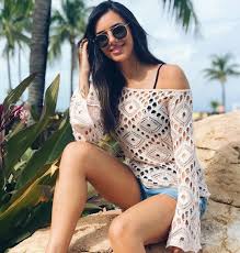 Atualmente com 210 mil seguidores no instagram, bruna posta fotos em belíssimas paisagens, mostra a rotina de treinos, alimentação saudável e looks. Bruna Biancardi Brubiancardibb Twitter