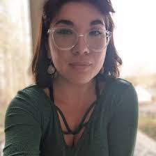 Amber Devaughn's Instagram, Twitter & Facebook