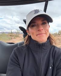 Challenging golf lie in a difficult playing condition