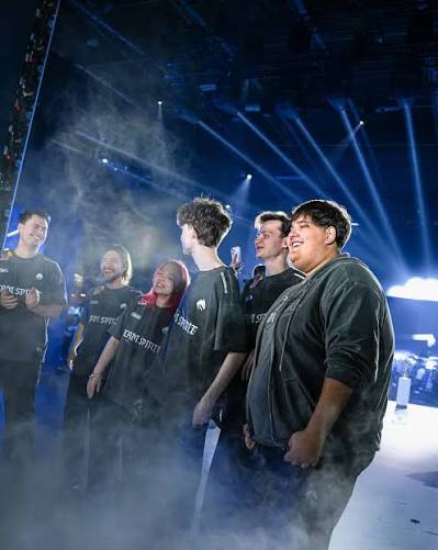 Mom Buff ✓ Waving goodbye to Team Vamos ✓ Spicy taunts on interview ✓ Team Spirit are through to the Semi-finals Watch the MSC at EWC 2026 LIVE in Paris 🇫🇷 📌