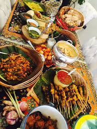 We've included customizable dinner menus to make your life a little easier. Pin On Theme Party Ideas