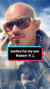 Robert Skillen's Instagram, Twitter & Facebook