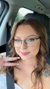 Can someone remove my Hand from this picture please?? 😅❤️