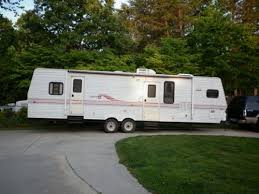 Insulated, heated and enclosed underbelly, foil insulation in roof and slide out floors. 16 Year Old Jayco Travel Trailer Gets Interior Decor Makeover