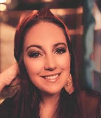 How to contact Dana Bankston about a misdelivered package?