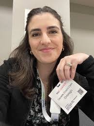 Danielle Dettling's Instagram, Twitter & Facebook