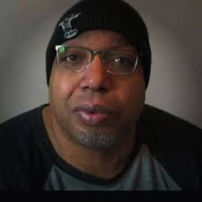 jasmine bey (@Icanbackitup2)