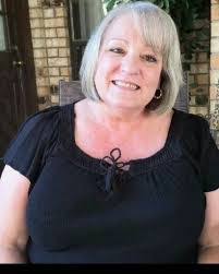 Pamela Culp's Instagram, Twitter & Facebook