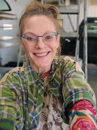 Feeling confident and cute in my One24 finds.