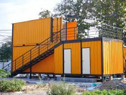 Diese schiffscontainer werden nach jahrelangem dienst abgeschrieben und können fü. Container Haus Kosten Preisbeispiele Und Mehr