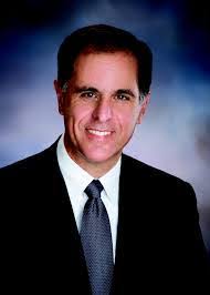 Tania Schreiber's Instagram, Twitter & Facebook