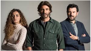 Mi piace di questo personaggio è che fin da subito riconosce nel personaggio di francesco un amico che la. Giusy Buscemi Intervista All Attrice In Un Passo Dal Cielo 6