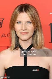 Tara Frederick's Instagram, Twitter & Facebook