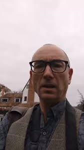 Hi folks 👋 It’s been a while since I’ve shown my face, so I thought I’d  pop