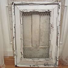 Down To Earth Style A Salvaged Frame Diy Projects Home Diy Picture Frames