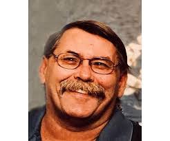 Russell Fair's Instagram, Twitter & Facebook