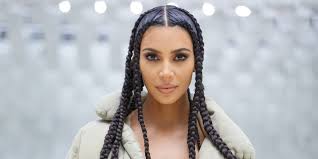 На страницу ким подписаны более 207. Kim Kardashian Says Instagram Makes Her More Than Kuwtk Paper
