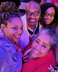 Day 2 of #DSTconvention2025 did NOT disappoint! Enjoyed spending time with  some of my favorite Sorors! Didn't completely lose my mind at the vendor  shop, and witnessed #dst take over the @marriottbonvoy