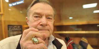 Larry Grantham's Instagram, Twitter & Facebook