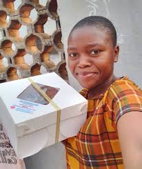 Omg I would've been calling the bakery I would've never figured it  out!!😅😅.”